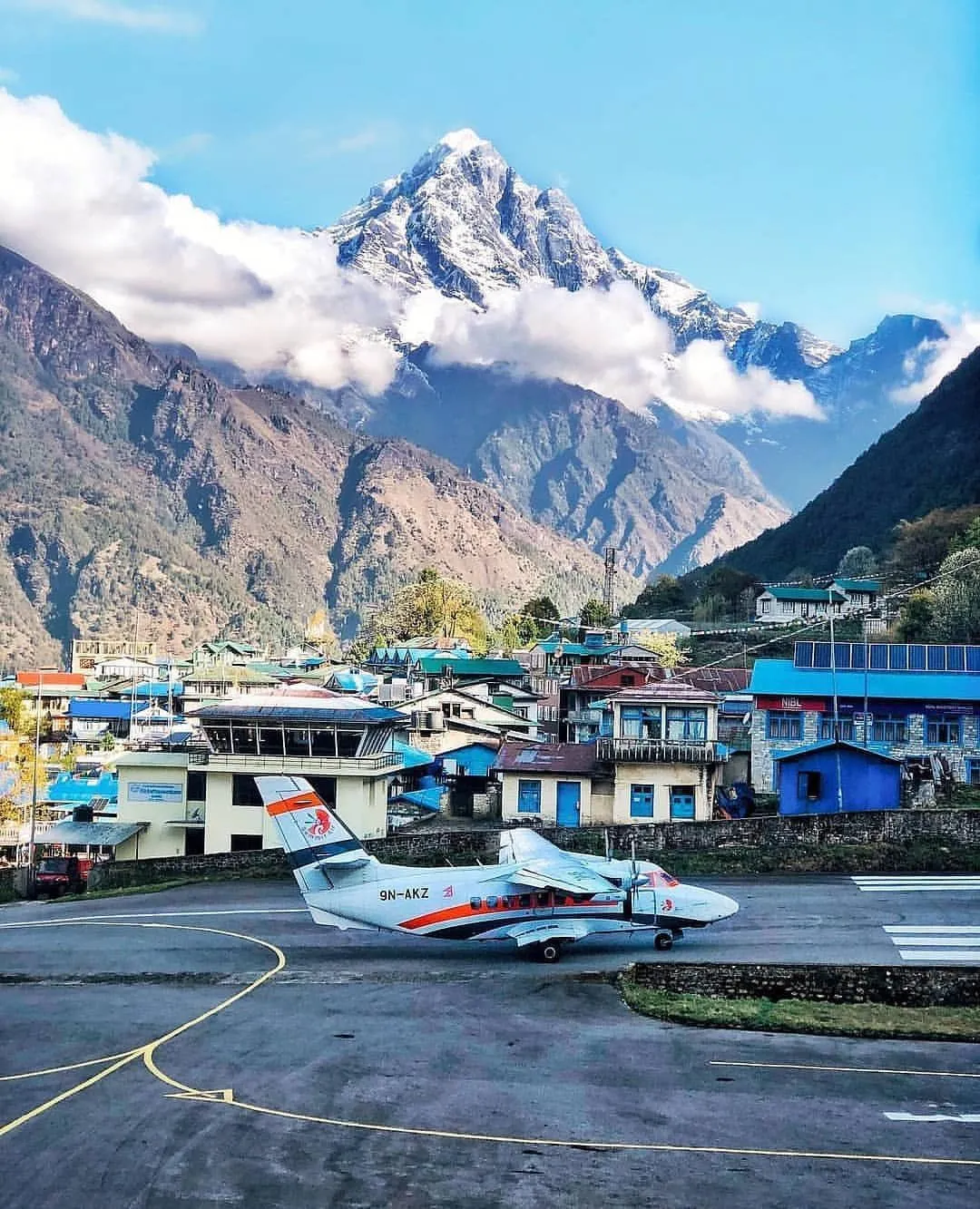 Fly to Lukla, Trek to Phakding